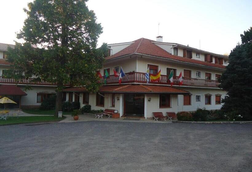 Отель Edelweiss