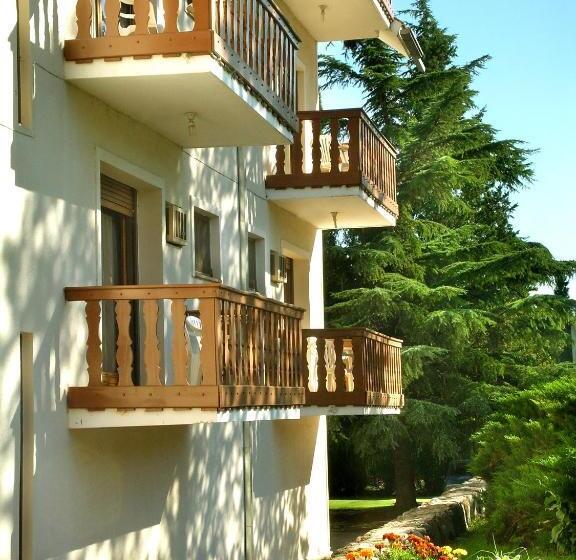 Отель Edelweiss