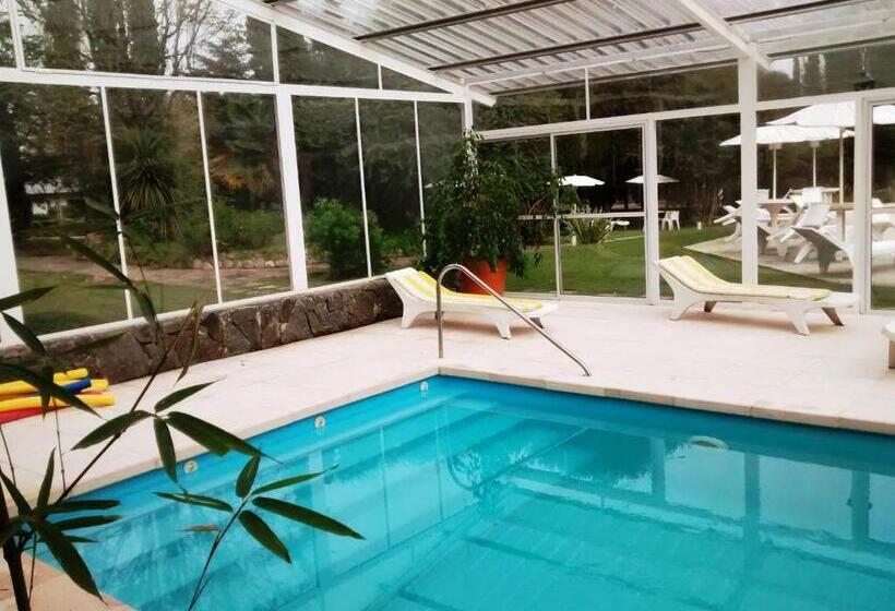 Отель Edelweiss