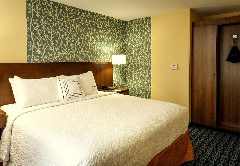 فندق Fairfield Inn & Suites By Marriott Meridian