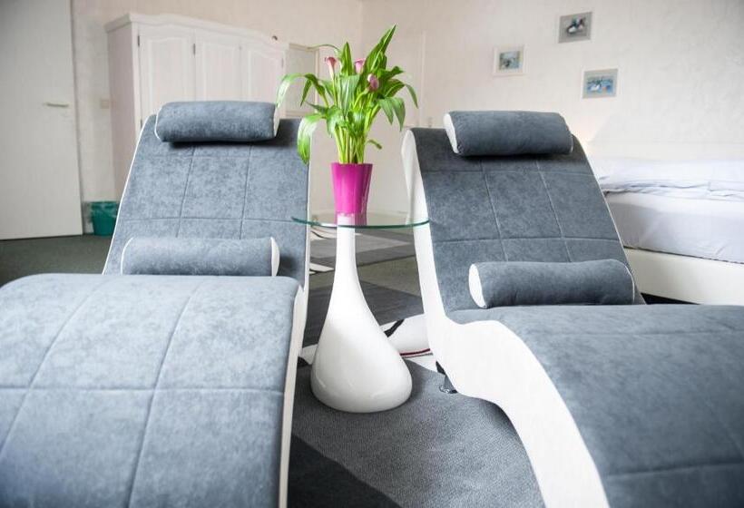 Отель Forsthaus Sellin