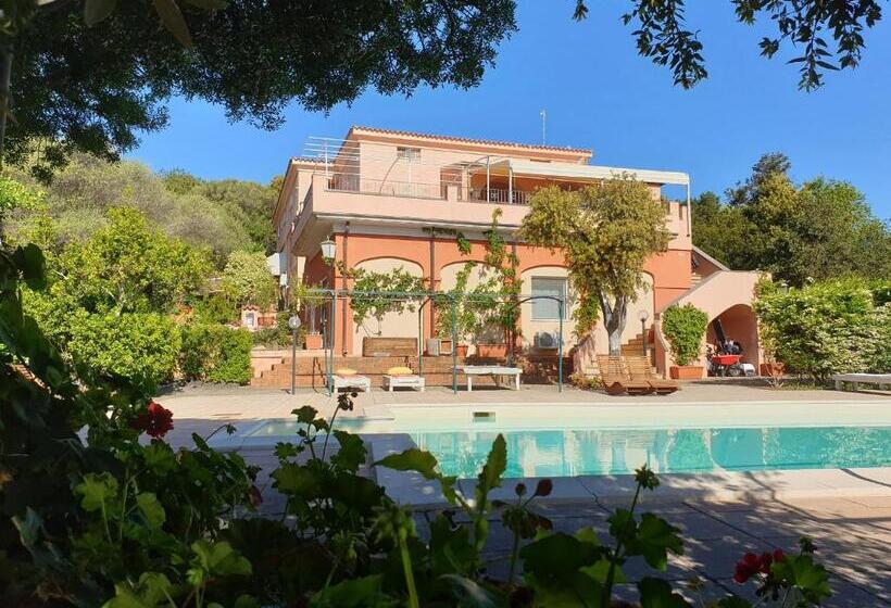 فندق Villa Campana