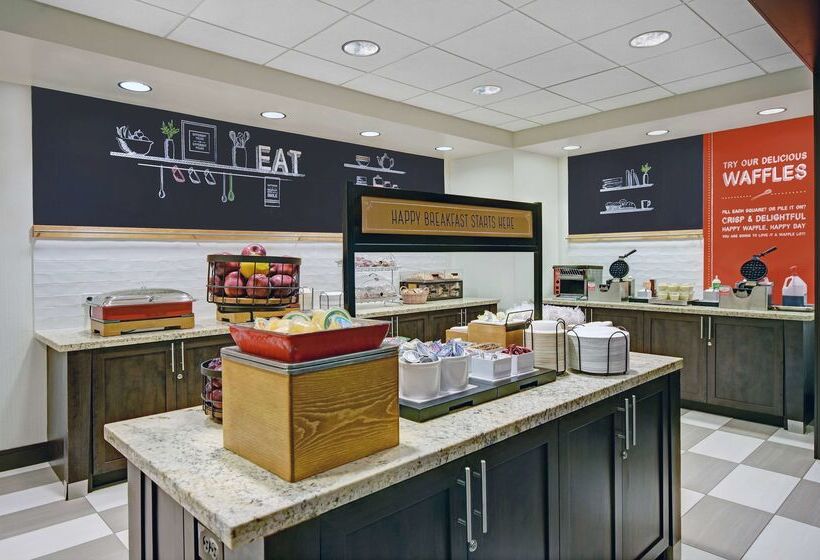 فندق Hampton Inn & Suites Robbinsville