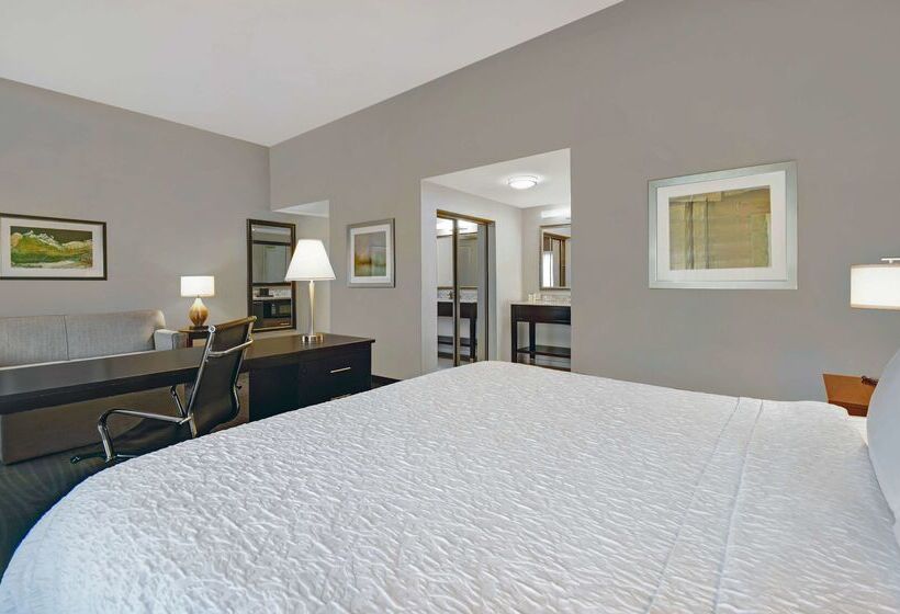 فندق Hampton Inn & Suites Robbinsville