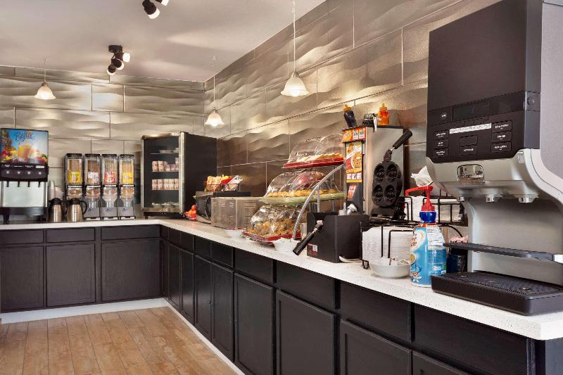 호텔 Hawthorn Extended Stay By Wyndham Saint Robert