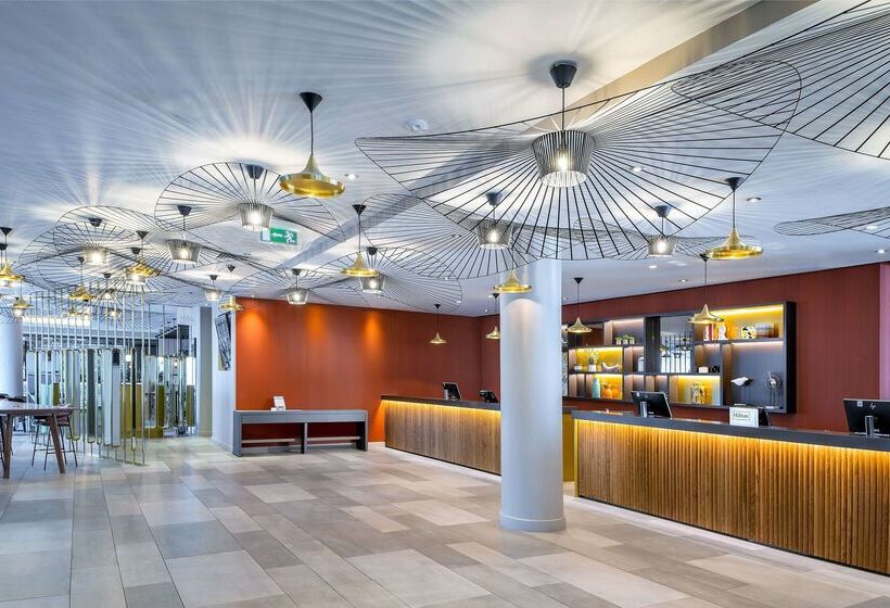 酒店 Hilton Garden Inn London Heathrow Airport