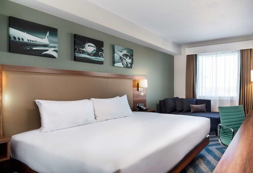 酒店 Hilton Garden Inn London Heathrow Airport