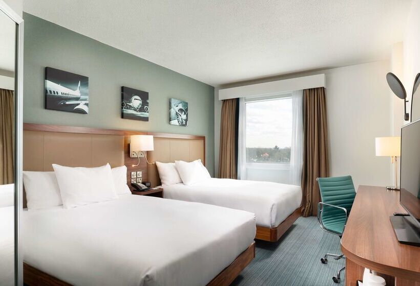 酒店 Hilton Garden Inn London Heathrow Airport