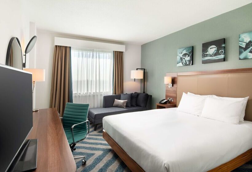 酒店 Hilton Garden Inn London Heathrow Airport
