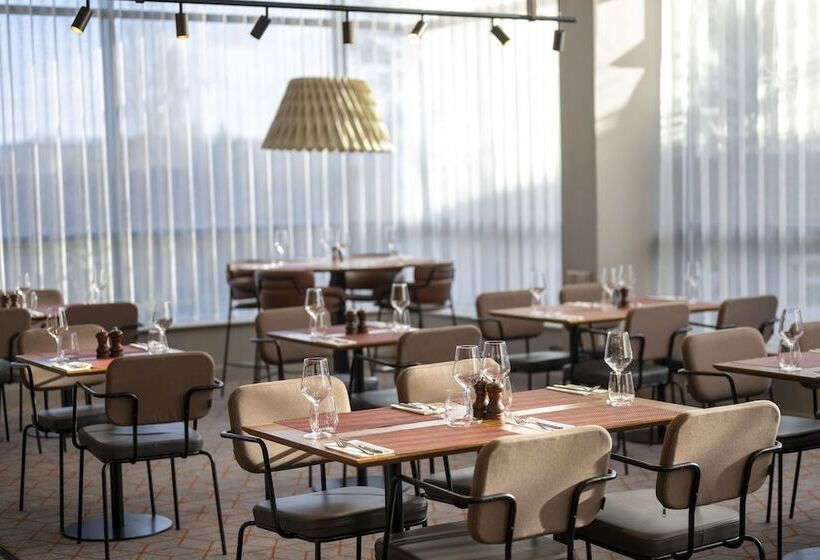 酒店 Hilton Garden Inn London Heathrow Airport