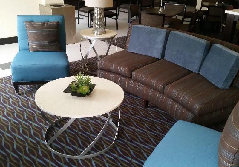 호텔 Holiday Inn Express And Suites Atascocita Humble Kingwood, An Ihg