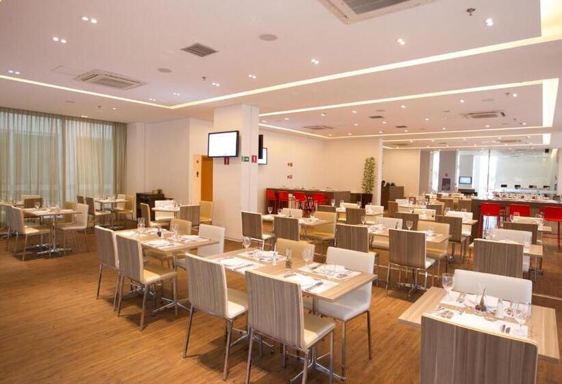 ホテル Ibis Styles Brasilia Aeroporto