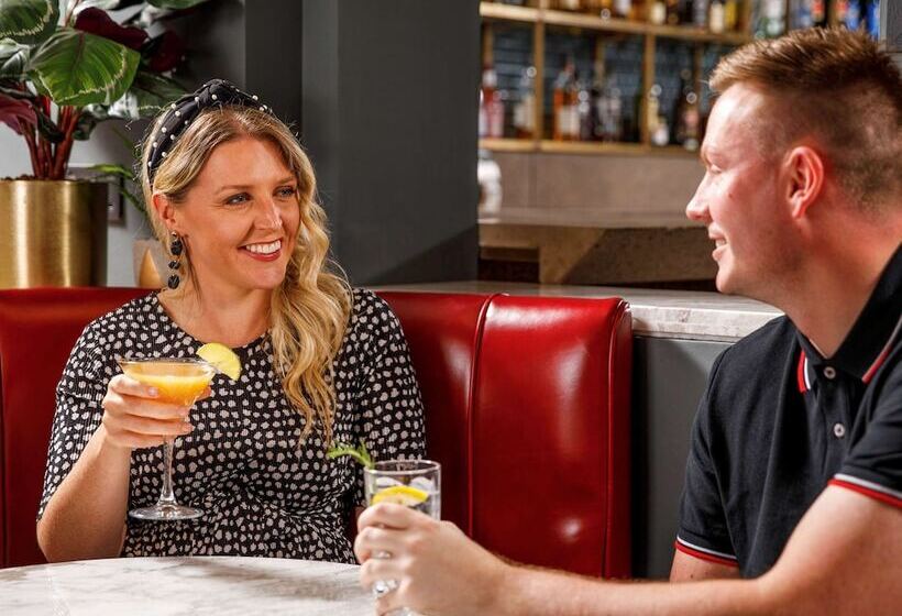 酒店 Ibis Styles Edinburgh St Andrew Square