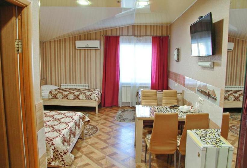 Отель Khutorok