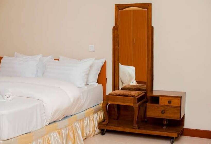 酒店 Kilimanjaro Crane