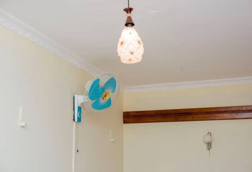 酒店 Kilimanjaro Crane