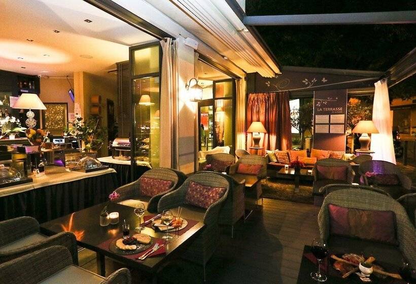 فندق La Place Boutique