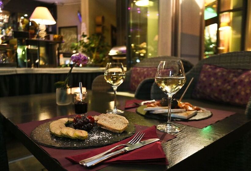 فندق La Place Boutique