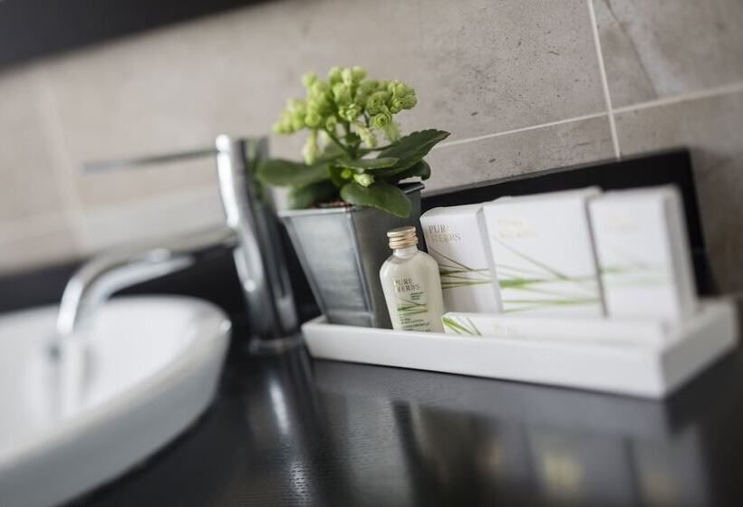 فندق La Place Boutique