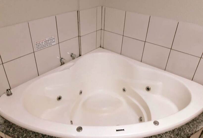 Отель Londres Royal