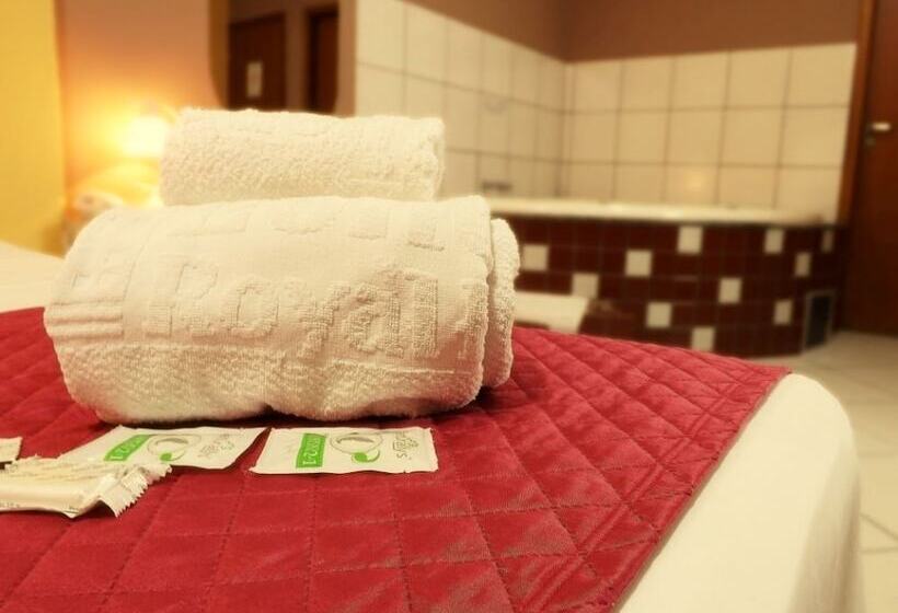 Отель Londres Royal