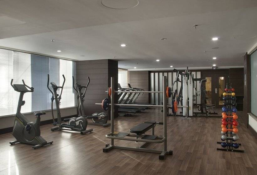 ホテル Master Cosmopolitan Moinhos De Vento