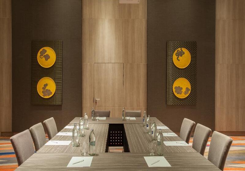 Отель Mercure Pattaya Ocean Resort