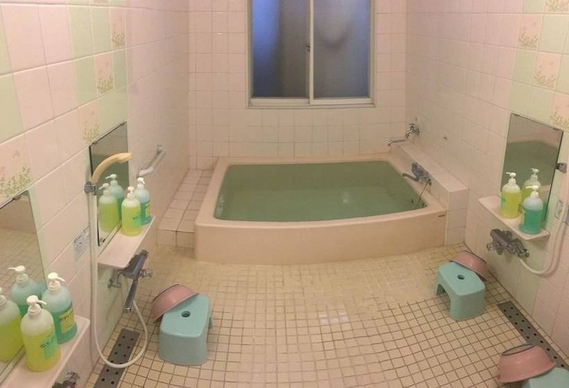 Отель Minshuku Kuwataniya