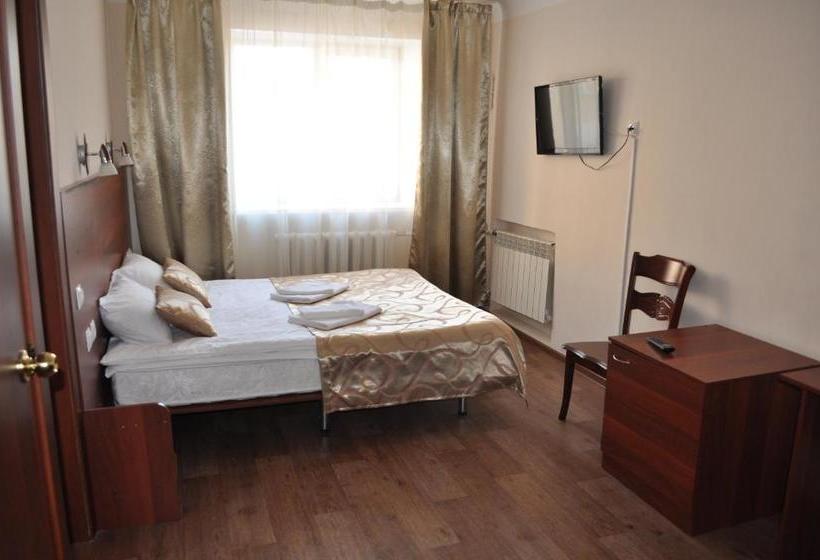 בית מלון כפרי Odon