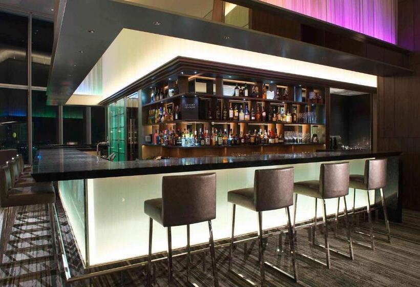 호텔 Osaka Marriott Miyako