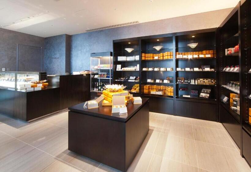 호텔 Osaka Marriott Miyako