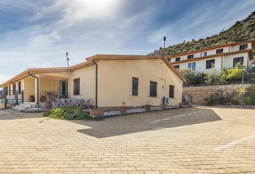 בית מלון כפרי Ostello Bellavista