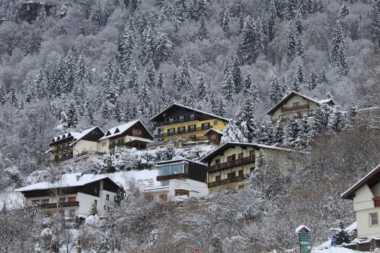 تختخواب و صبحانه Jaeger Guesthouse