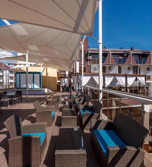 Отель Pontos Family Resort