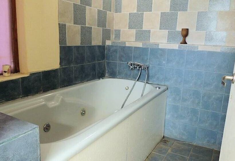 هتل Posada Del Arbol