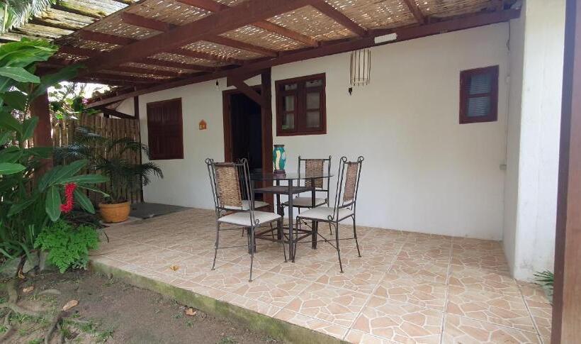 בית מלון כפרי Pousada Arraial Candeia