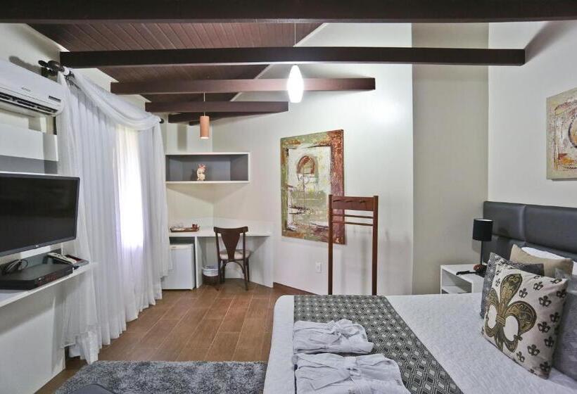 فندق Estaleiro Guest House