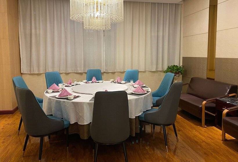 בית מלון כפרי Ramada Linyi North