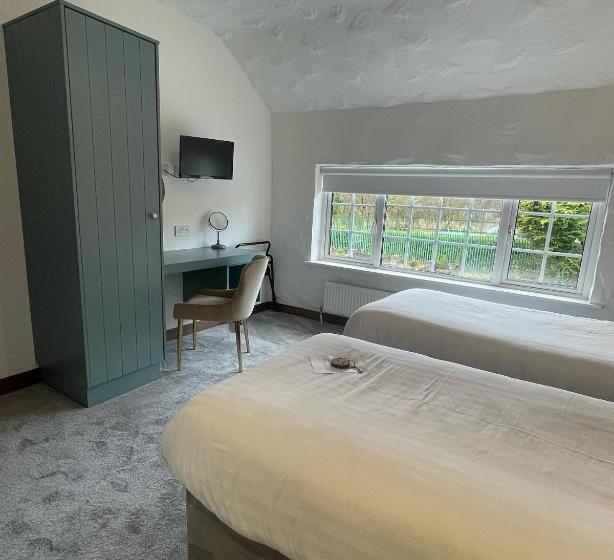 בית מלון כפרי Ryan's River Lodge B&b