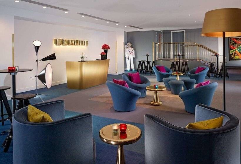 호텔 Sea Containers London