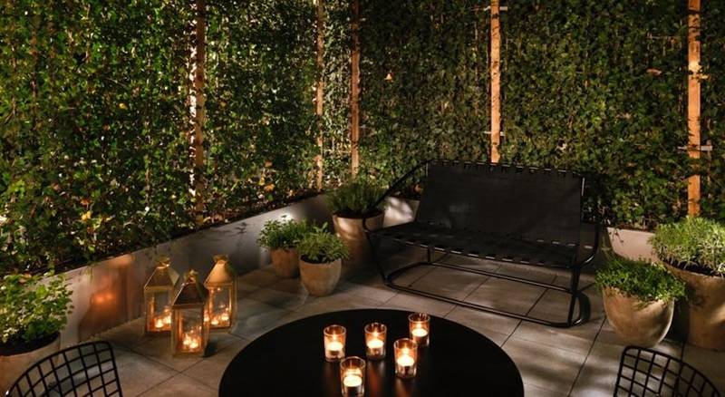 هتل Sea Containers London