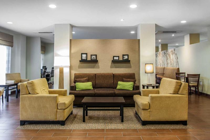 فندق Sleep Inn & Suites Devils Lake