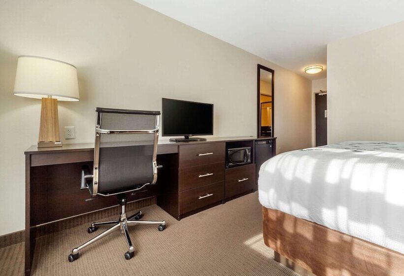 فندق Sleep Inn & Suites Devils Lake