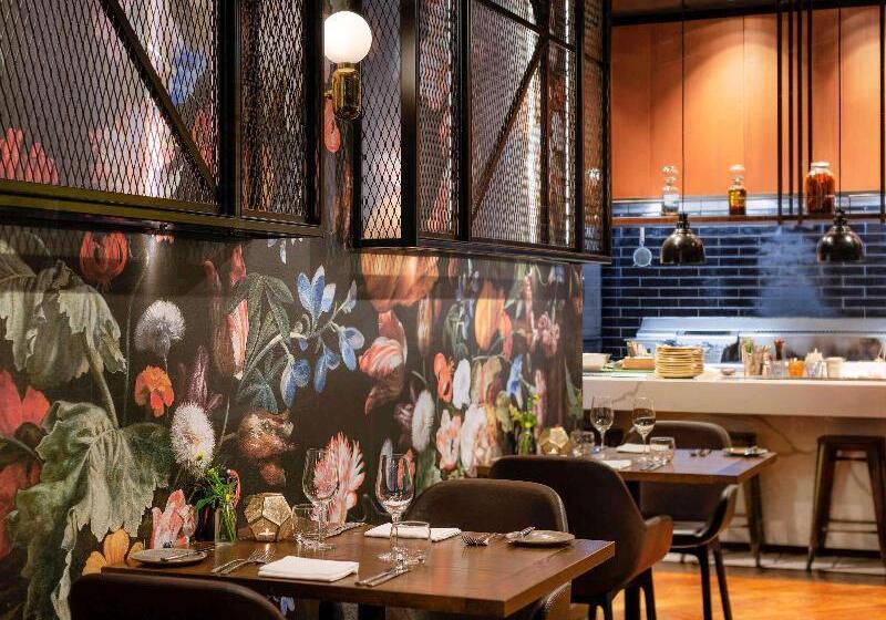 Отель Sofitel Wellington