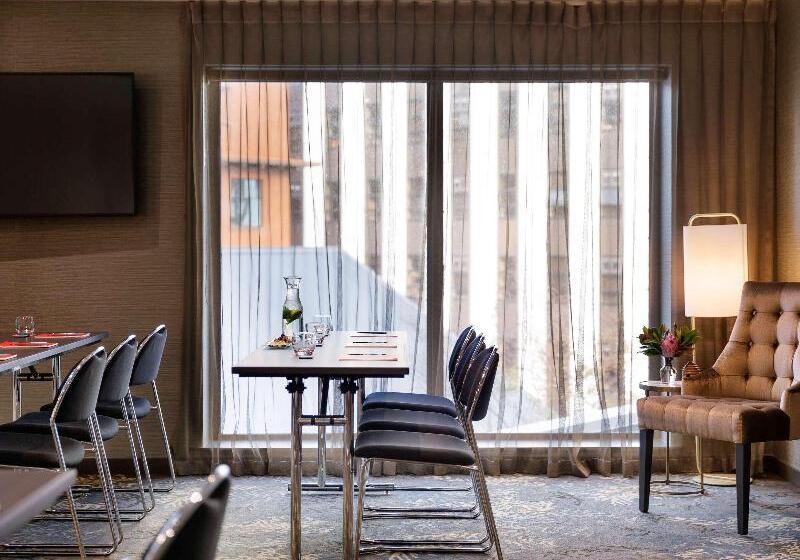 Отель Sofitel Wellington