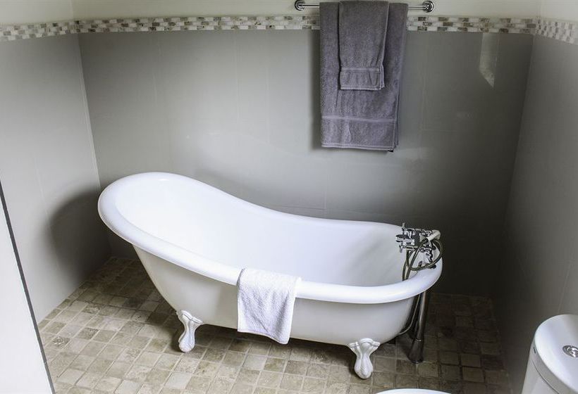 Somerset Villa Guesthouse