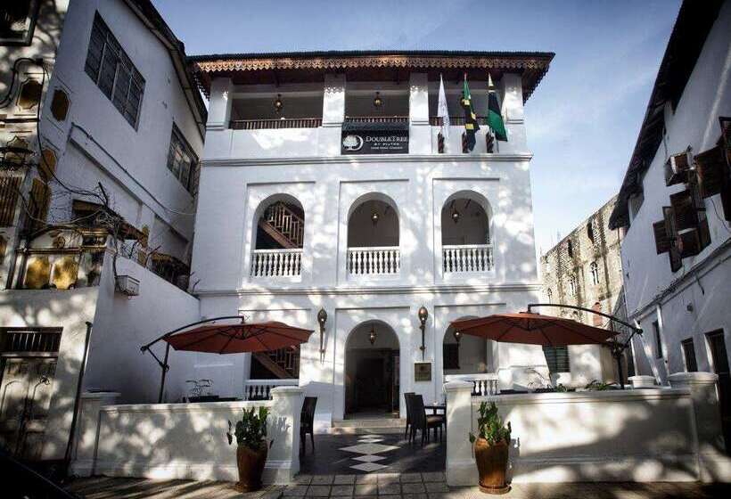 هتل Spice Tree By Turaco