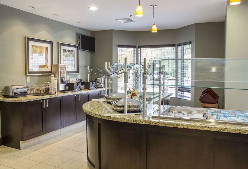 호텔 Staybridge Suites North Jacksonville, An Ihg