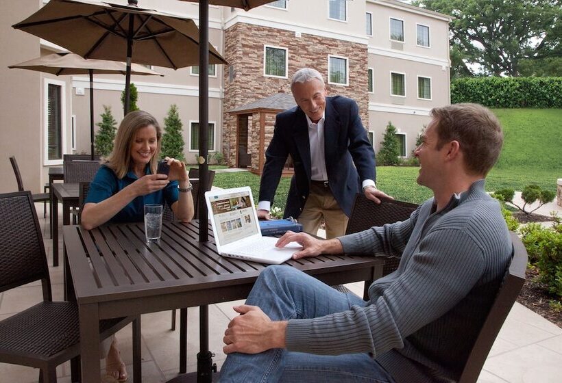 호텔 Staybridge Suites North Jacksonville, An Ihg