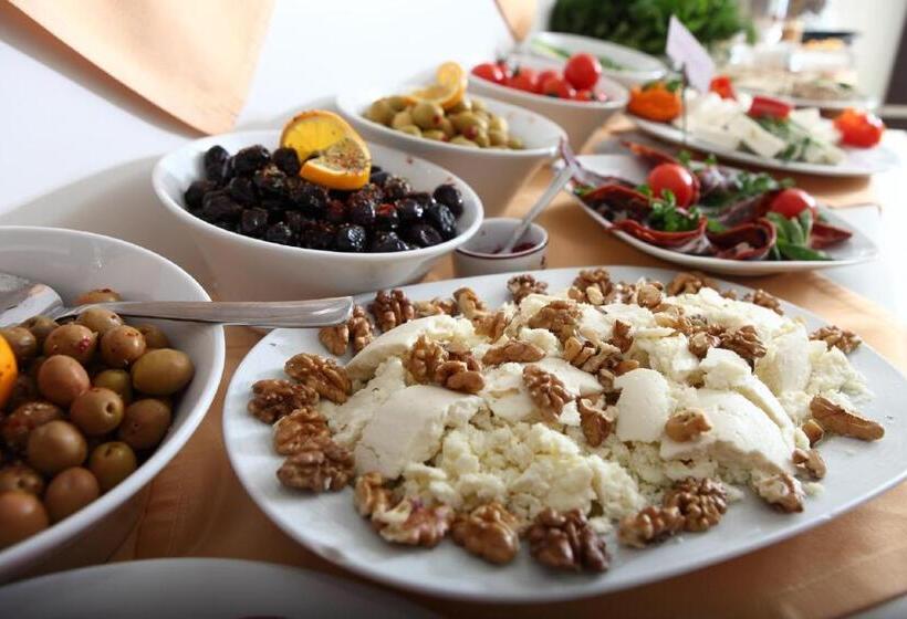 Sultan Hotel Restaurant Bistro